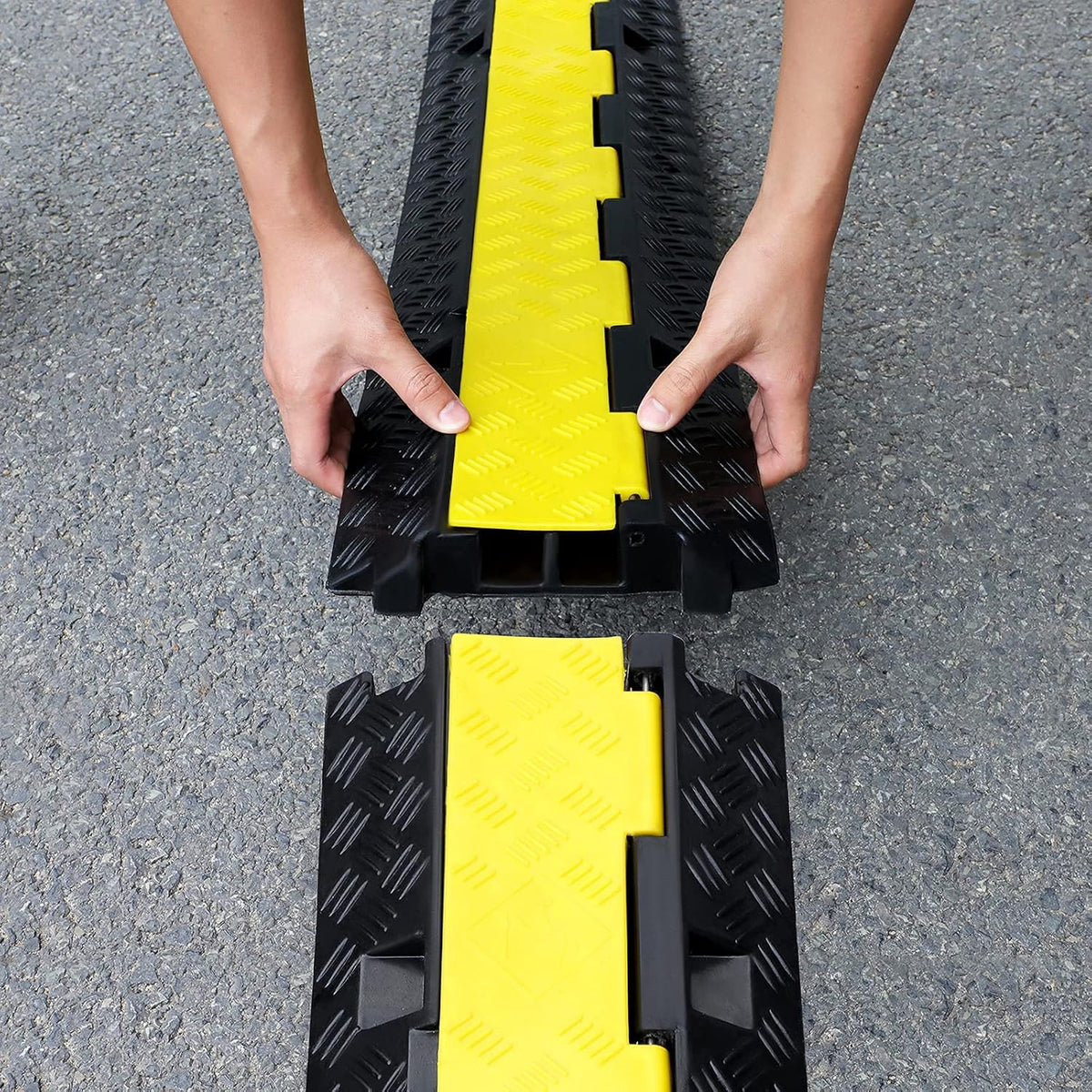 3 Pack Heavy Duty Anti-Skid Rubber Cable Protector Ramp O954