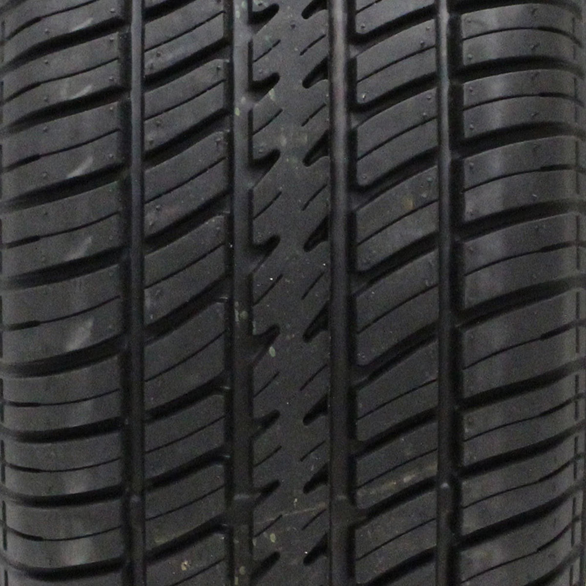 All Season P235/60R15 98T Passenger Tire K2423