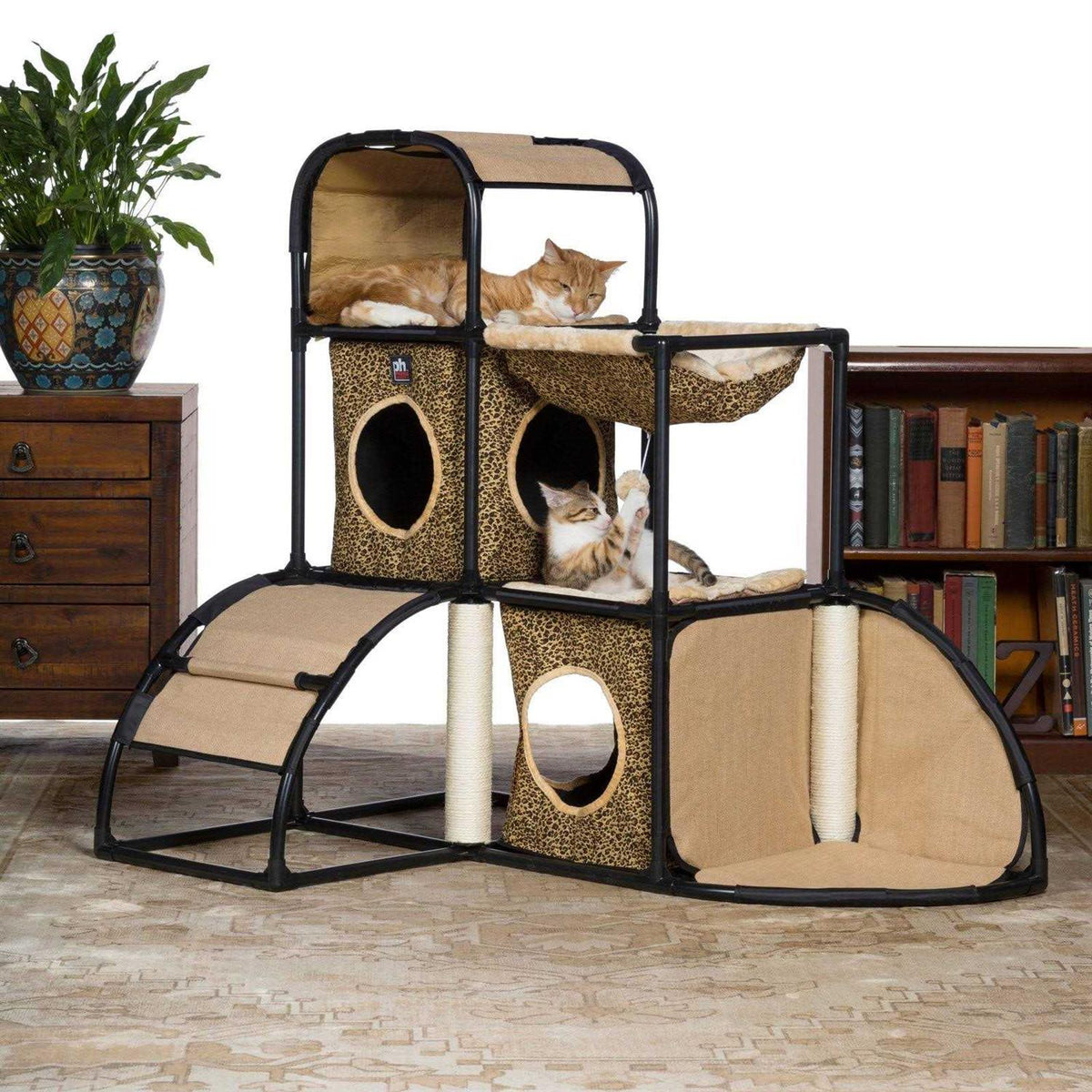 Leopard Print Cat Home C404