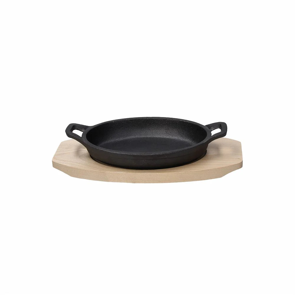 Cast Iron Oval Skillet with Beech Trivet S7543