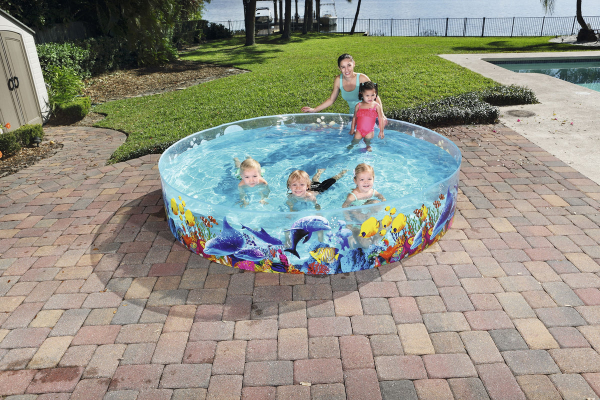 Round Swimming Pool Q580862