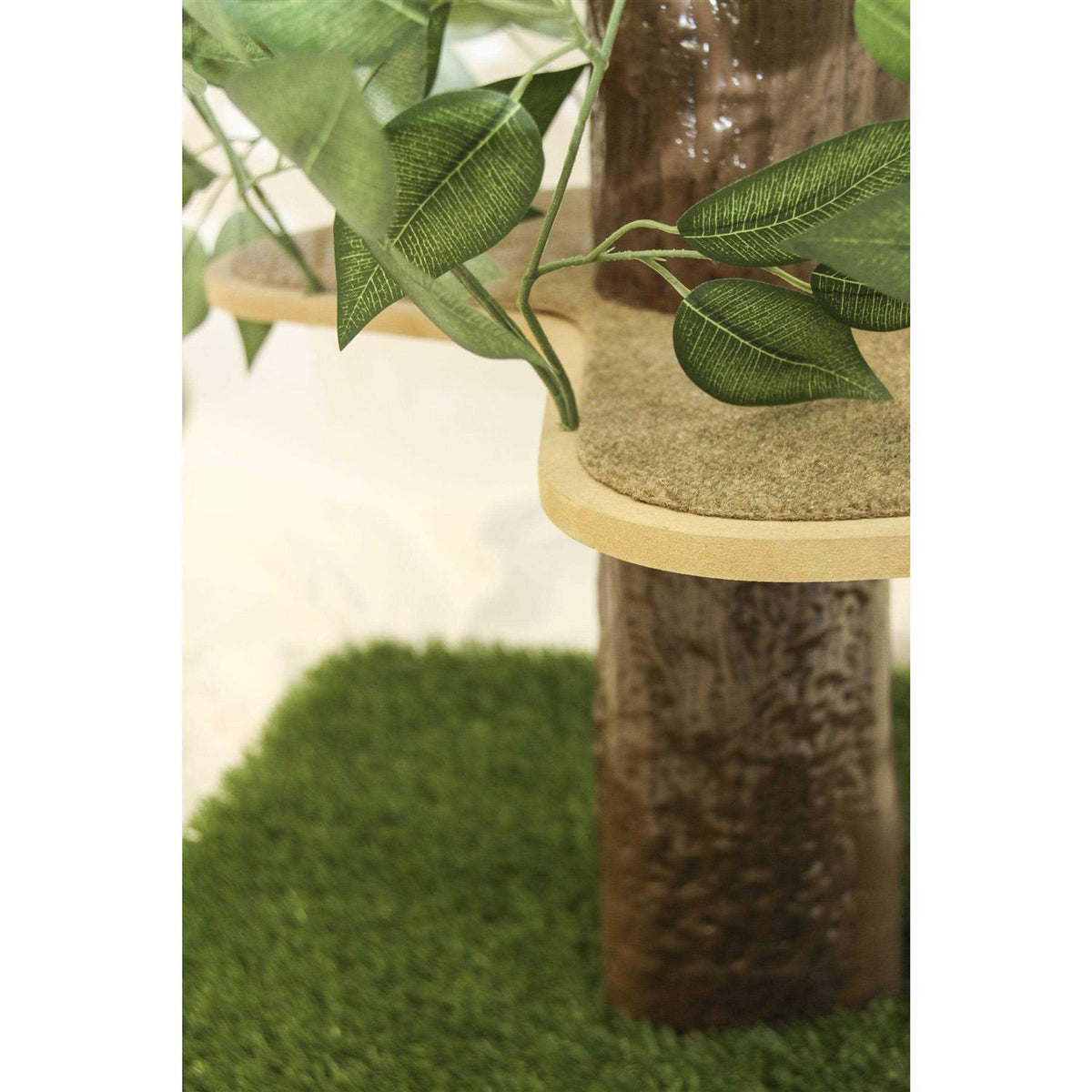 Cat Tree with Leaves Cat House R687083