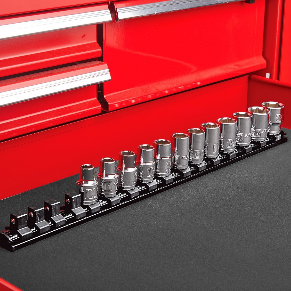 1/2 in. Magnetic Socket Rail C55916